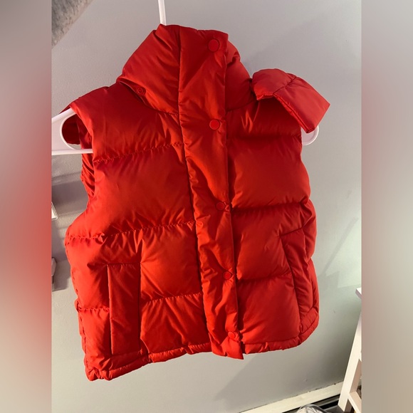 lululemon athletica Jackets & Blazers - RARE: Red Lululemon Wunder Puff Cropped Vest (Size 0)
